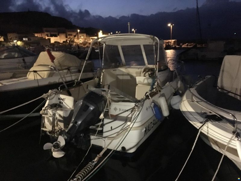 Jeanneau Merry Fisher 585