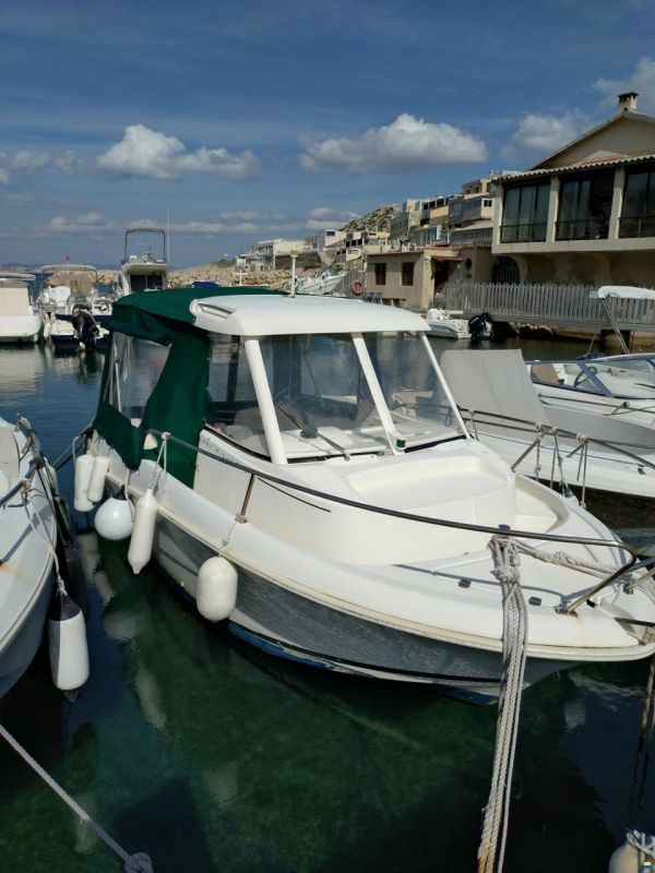 Jeanneau Merry Fisher 585