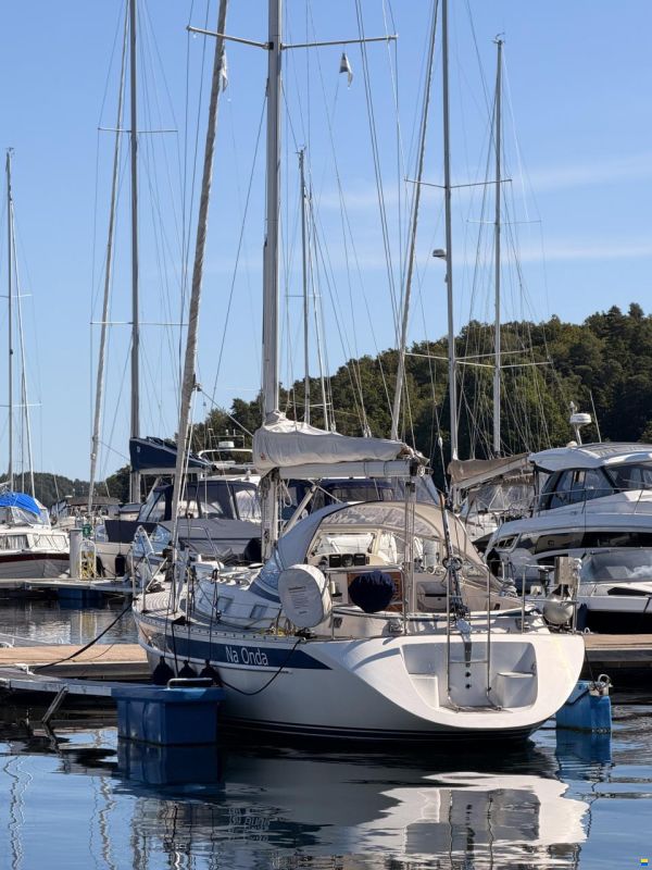 Hallberg-Rassy 31