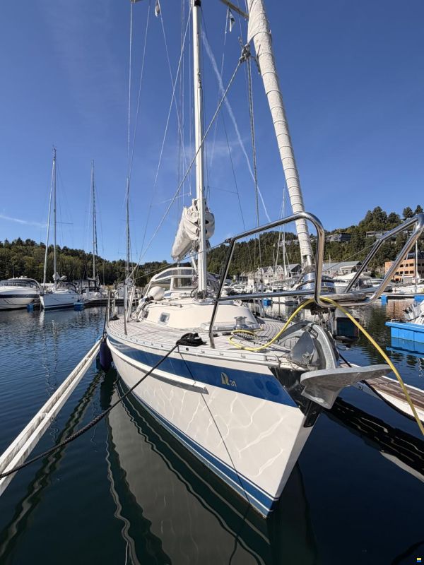 Hallberg-Rassy 31