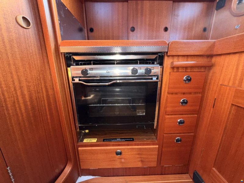 Hallberg-Rassy 31