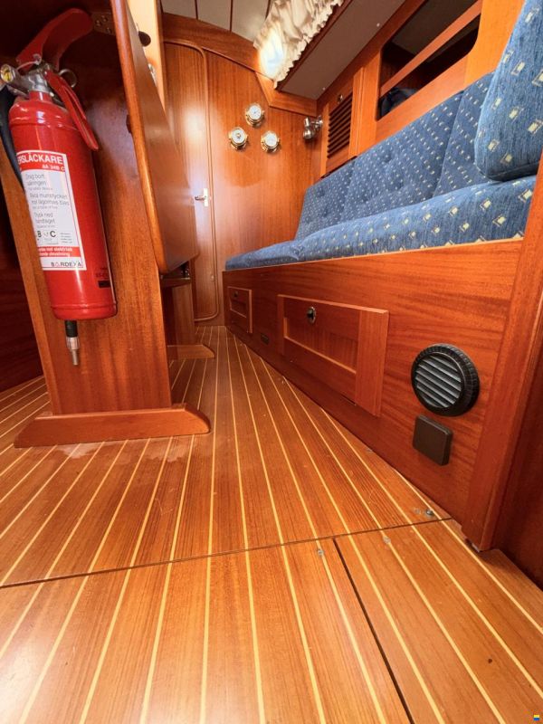 Hallberg-Rassy 31