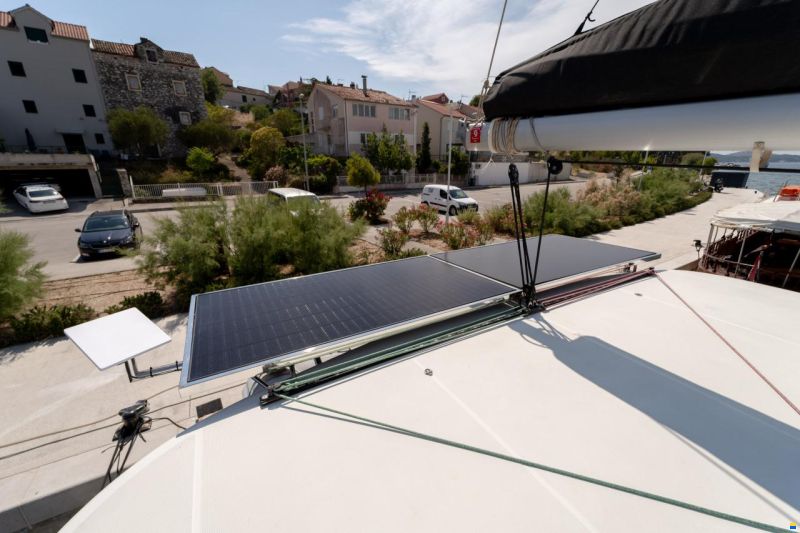 Lagoon 42 NEO