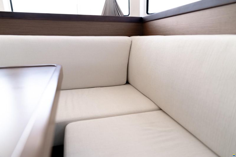 Lagoon 42 NEO