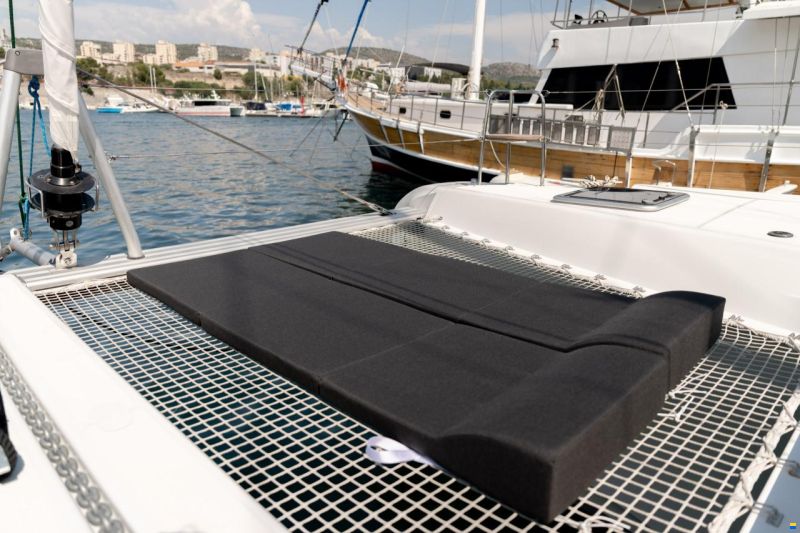 Lagoon 42 NEO