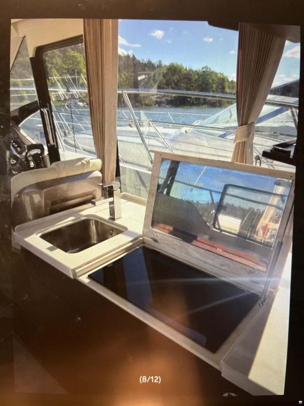 Galeon 360 Fly