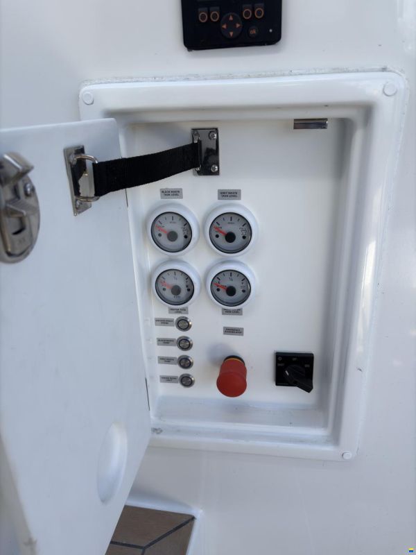 Galeon 360 Fly
