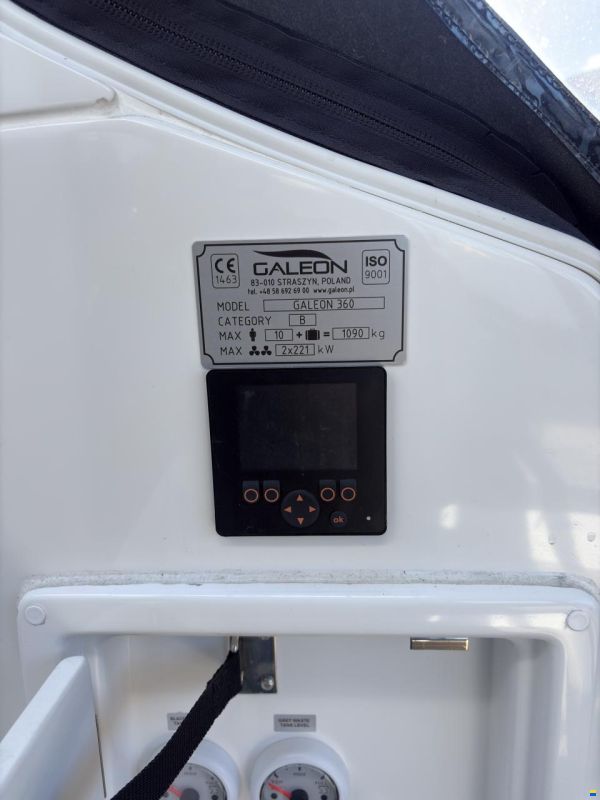 Galeon 360 Fly