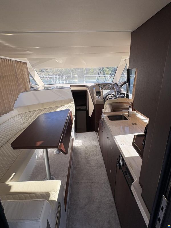 Galeon 360 Fly