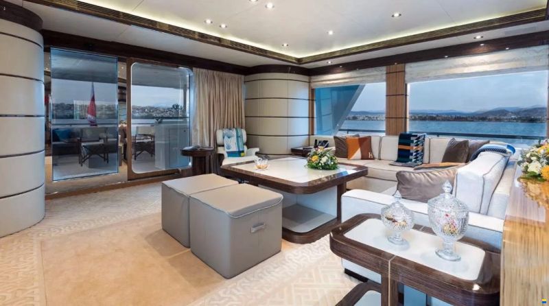 Navinco Corniche 121
