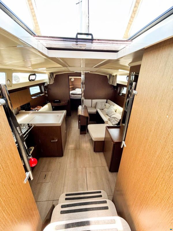 Beneteau Oceanis 41.1