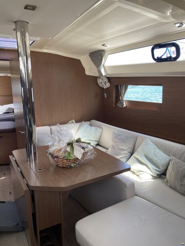 Beneteau Oceanis 41.1