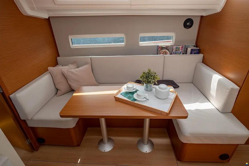 Jeanneau Sun Odyssey 410