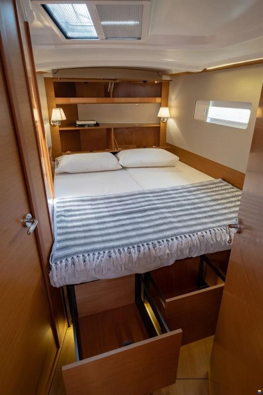 Jeanneau Sun Odyssey 410