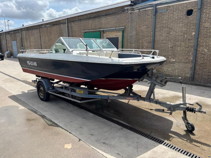 Fantasy Bowrider