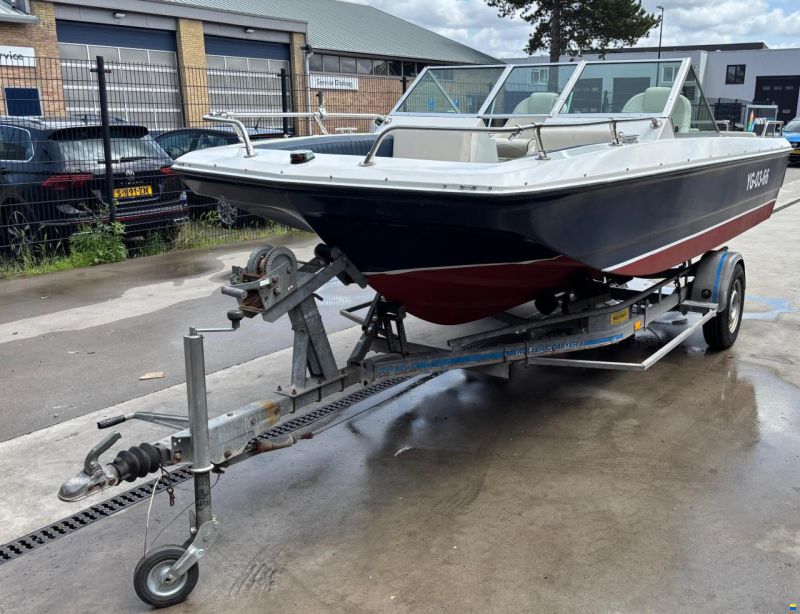 Fantasy Bowrider