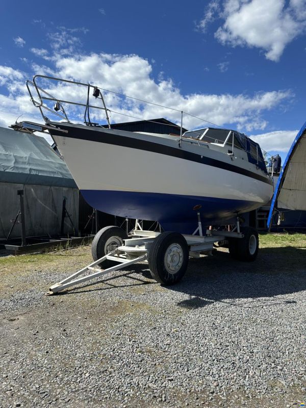 Albin 82 MS
