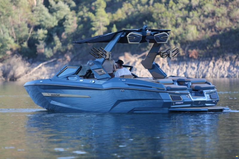 MasterCraft X23