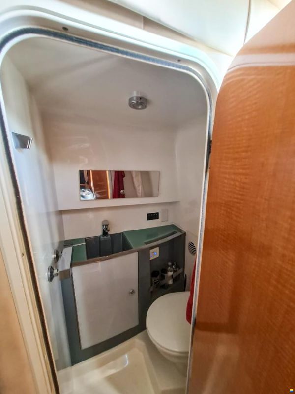 Larson Cabrio 285