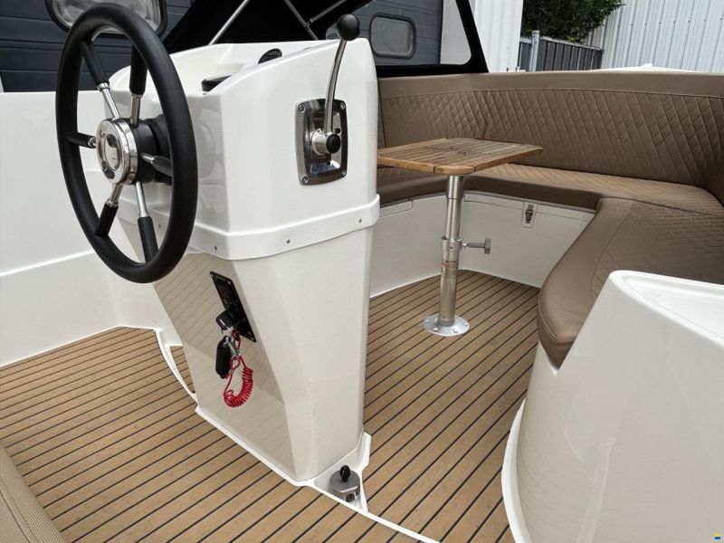 Oud Huijzer 616 Tender
