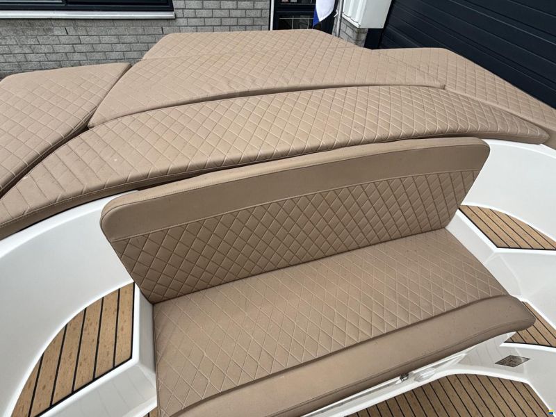 Oud Huijzer 616 Tender
