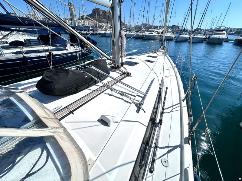 Beneteau Oceanis 41.1