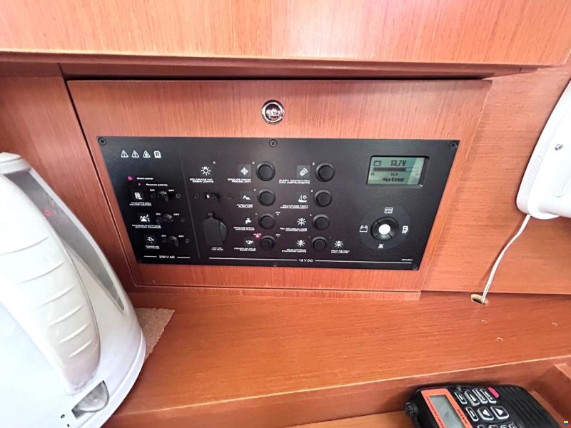 Beneteau Oceanis 41.1
