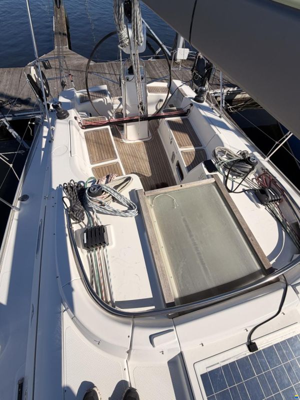 Hanse 370