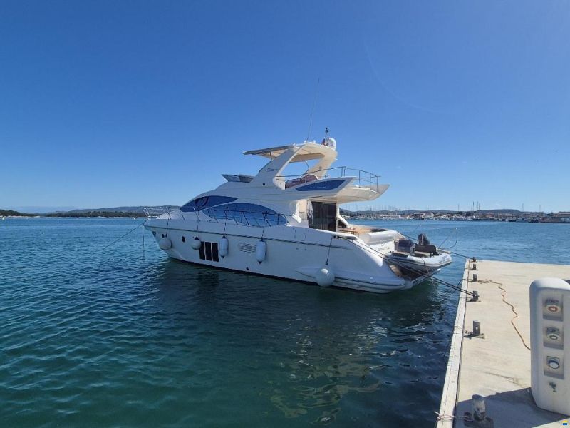 Azimut 53 FLY