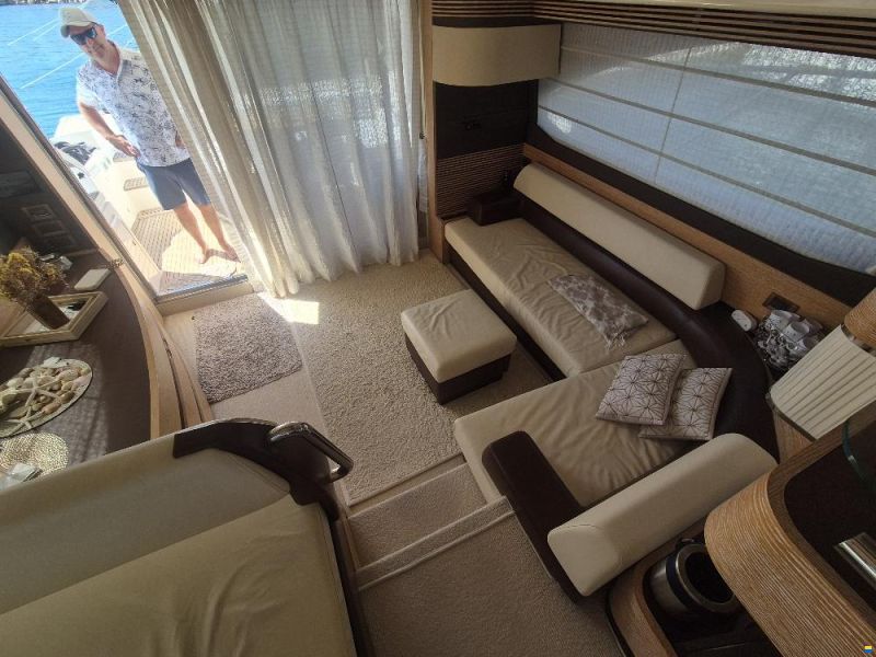 Azimut 53 FLY