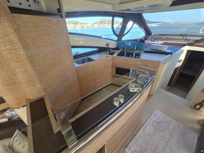 Azimut 53 FLY