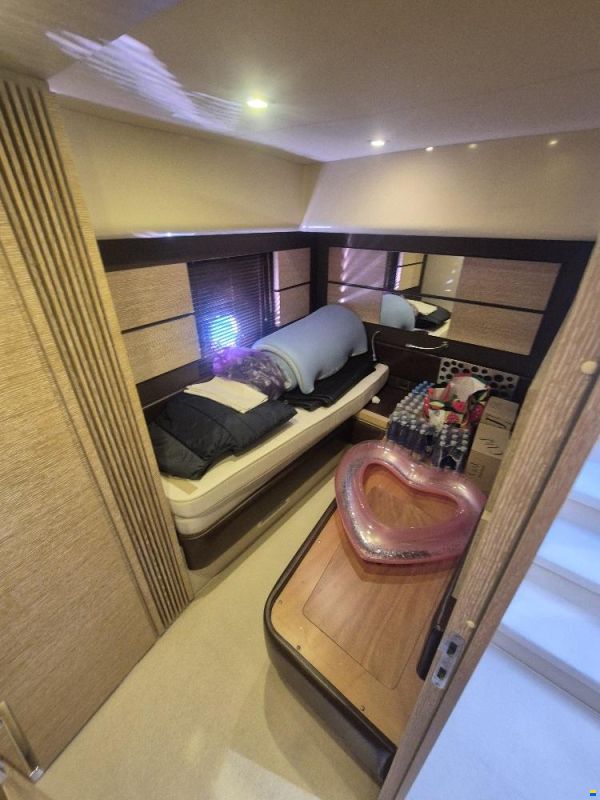 Azimut 53 FLY