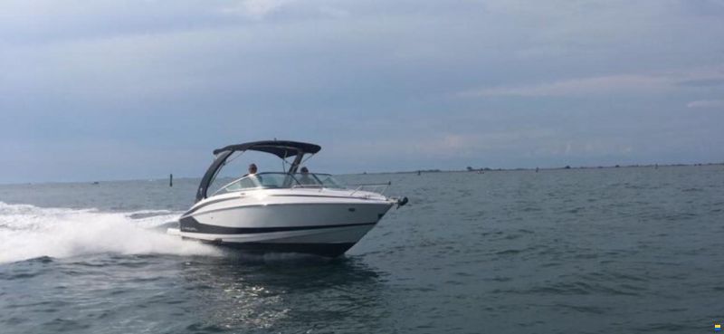 Regal 2550 Cuddy
