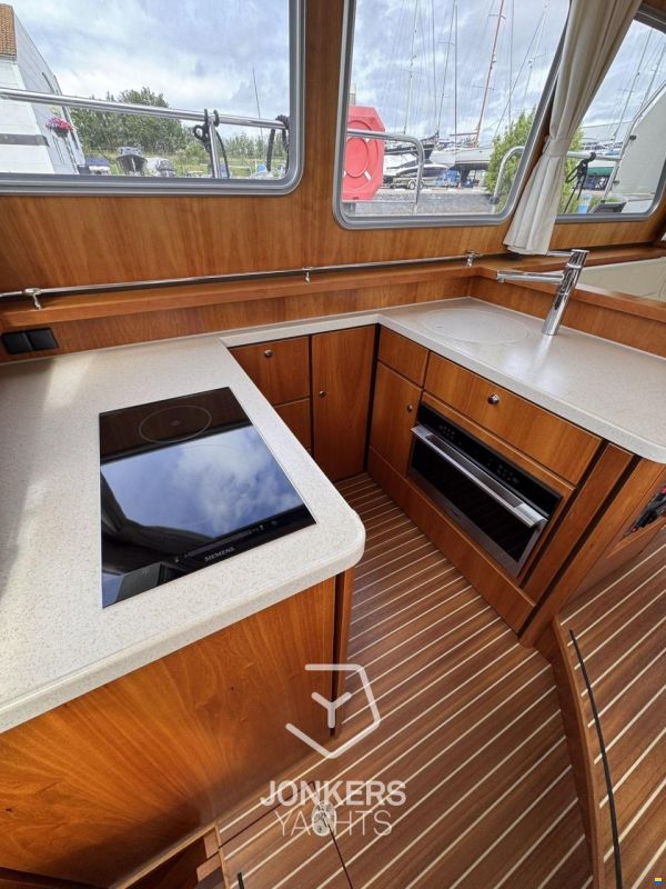 Linssen GRAND STURDY 40.9 AC TWIN "BRILLIANT EDI