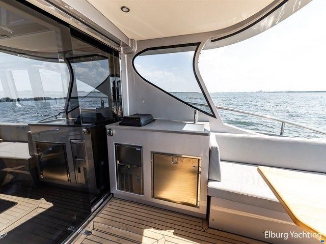 Steeler Yachts 52S Performance - Ella