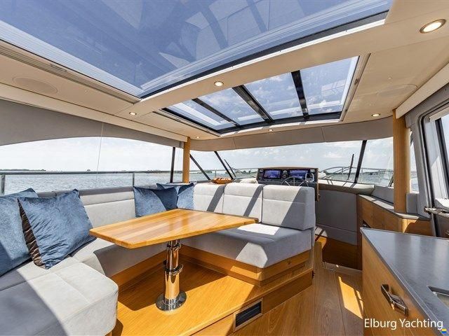 Steeler Yachts 52S Performance - Ella