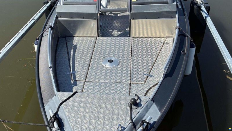SilverYacht Shark BRx