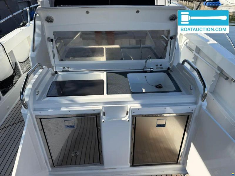 Jeanneau Cap Camarat 8.5CC