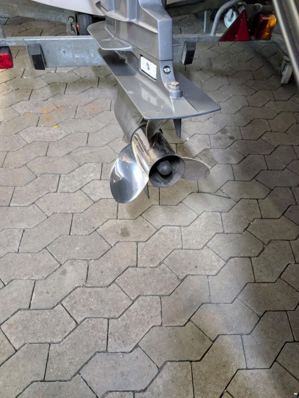 Uttern 5100 Dc