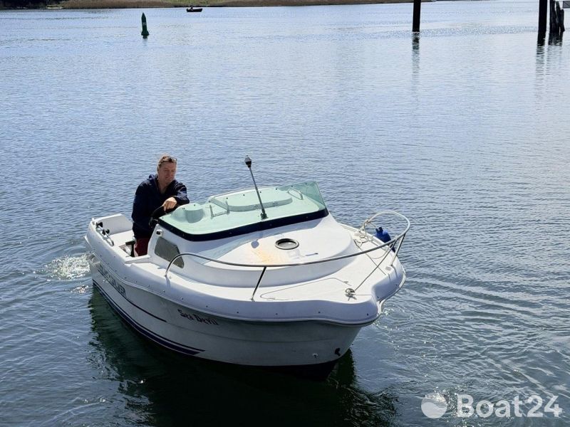 Quicksilver Cabin 435