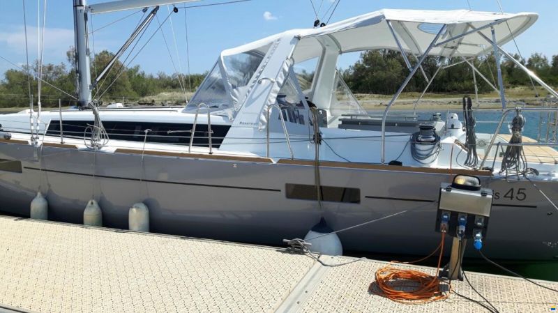 Beneteau OCEANIS 45