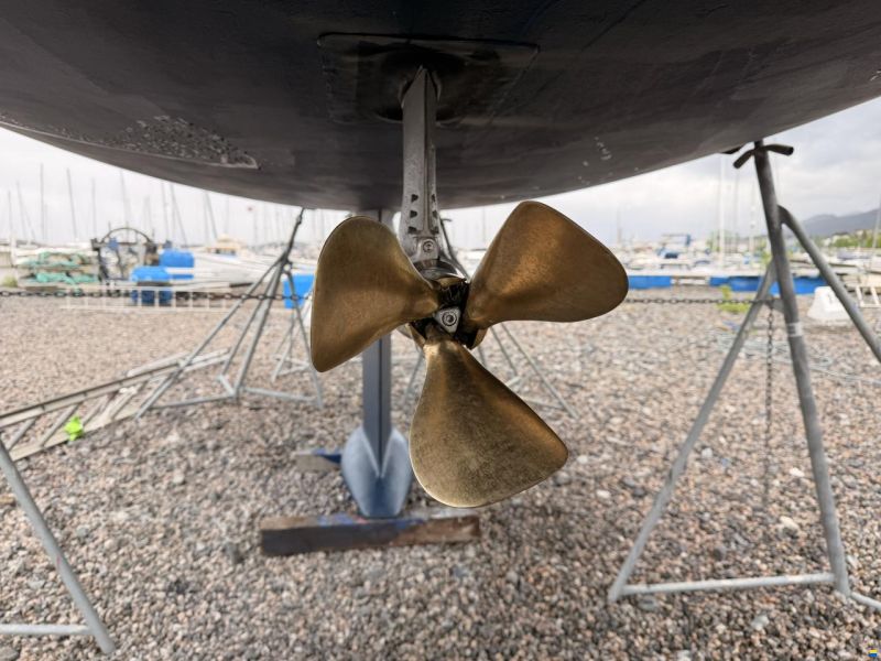 Hallberg-Rassy 310