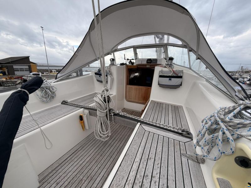 Hallberg-Rassy 310