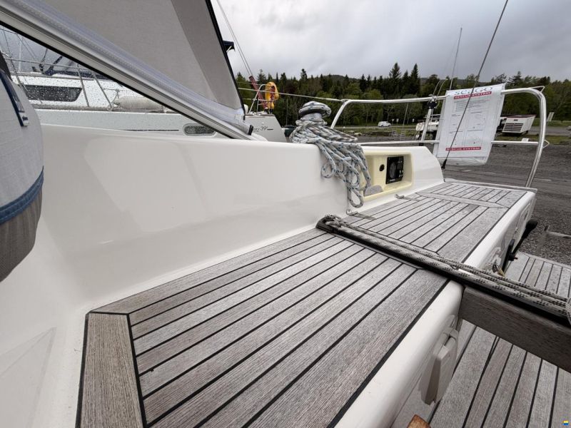 Hallberg-Rassy 310
