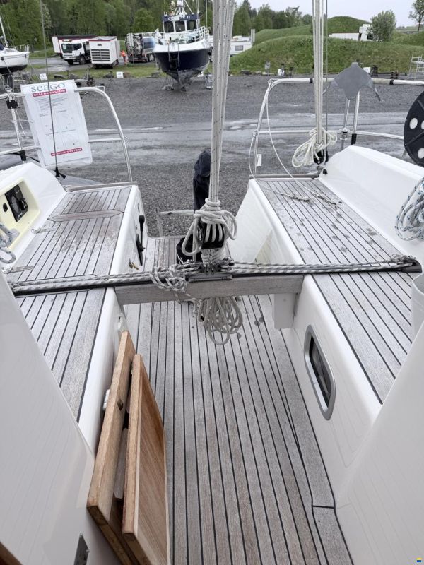 Hallberg-Rassy 310