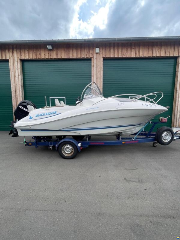 Quicksilver 555 Commander WA