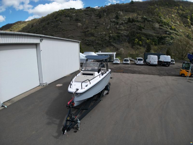 Axopar 25 Cross-Top