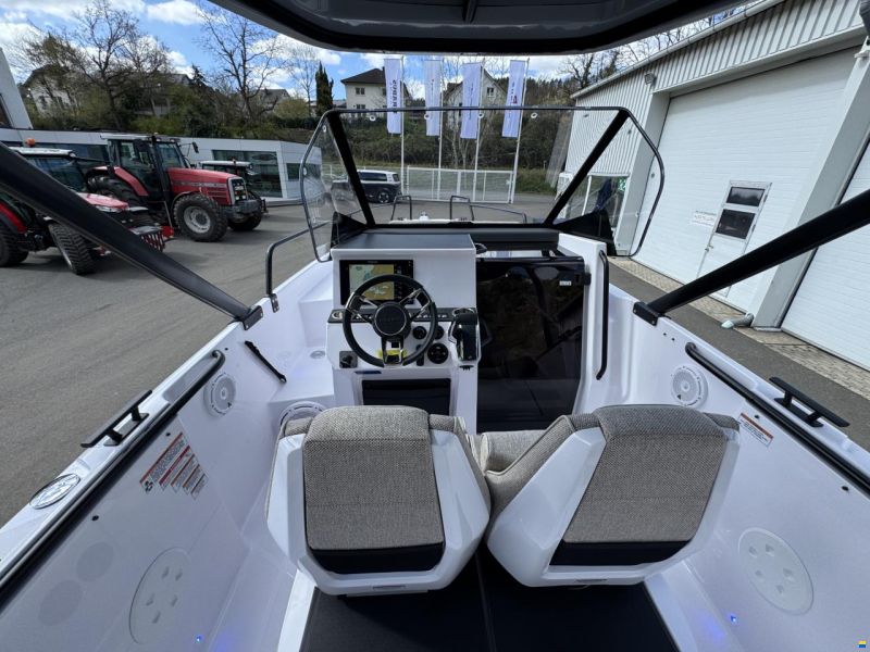Axopar 25 Cross-Top