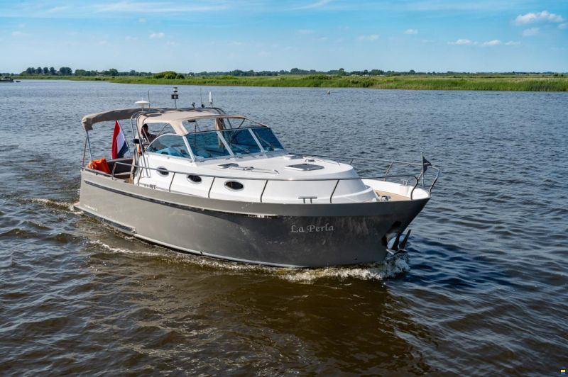 Thomasz Tristan 32 Cabrio