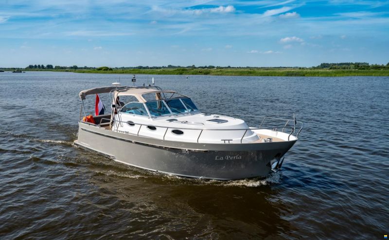 Thomasz Tristan 32 Cabrio